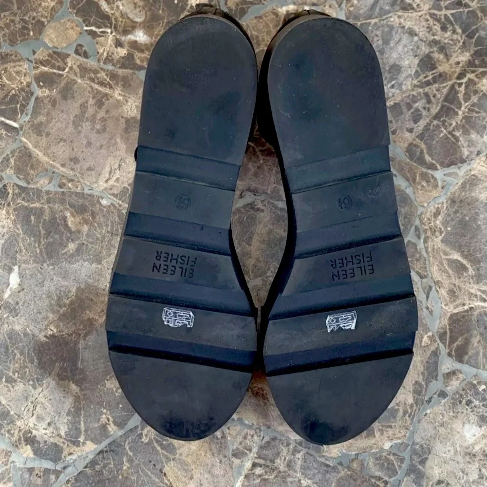 Eileen Fisher Mesh Nubuck Leather Wedge Womens SZ 6.5 Black Sandals